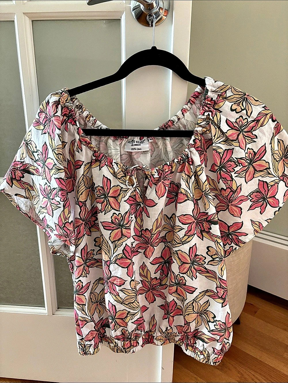 Velvet Heart Kirra Hawaiian Floral Top Linen Blouse Pink & White Medium